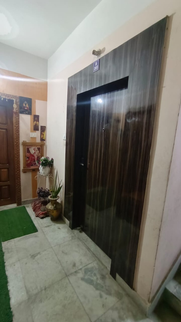 Unfurnished 3bhk in down town hospital, GS Road, Bormotoria, Guwahati, Assam, India for Rent